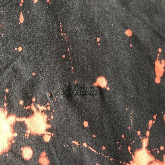VTG Bleached Levi’s T-Shirt - Picture 4 of 4